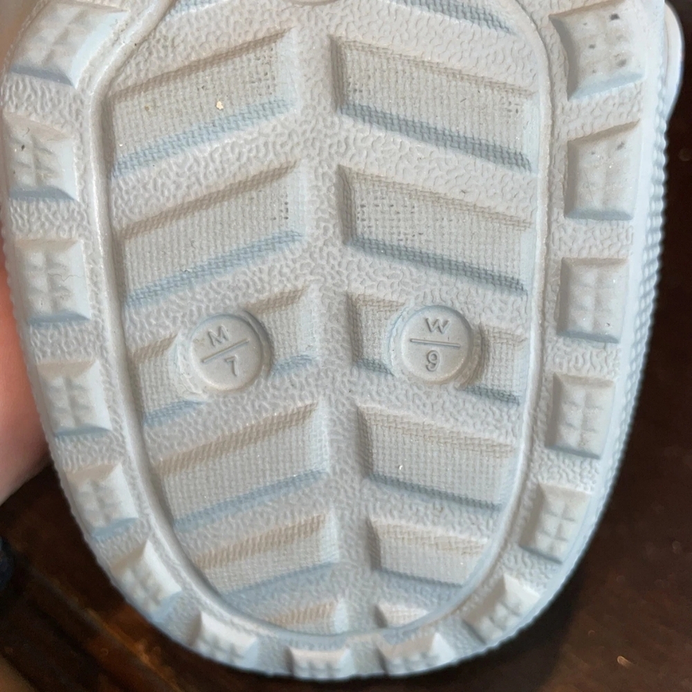 CROCS Light Gray Holiday Print Classic Clog - Picture 6 of 6